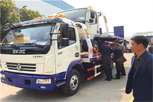 于都汽车道路救援拖车价格